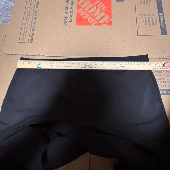 Under Armour Mens Black Loose Fit Golf Pants Size 46 - Picture 9 of 13